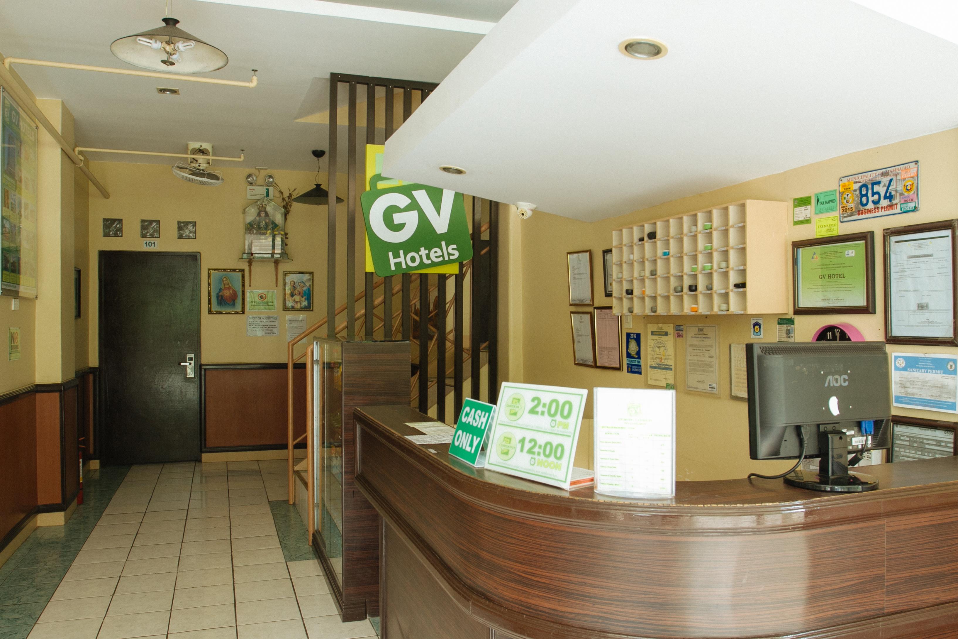 Gv酒店 - 甘米银 Mambajao 外观 照片